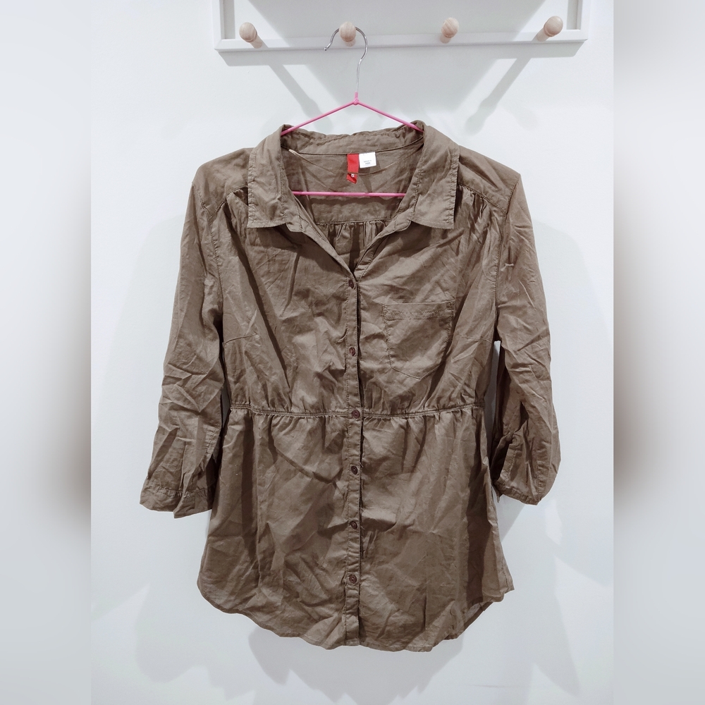 H&M Brown Button-Up Shirt